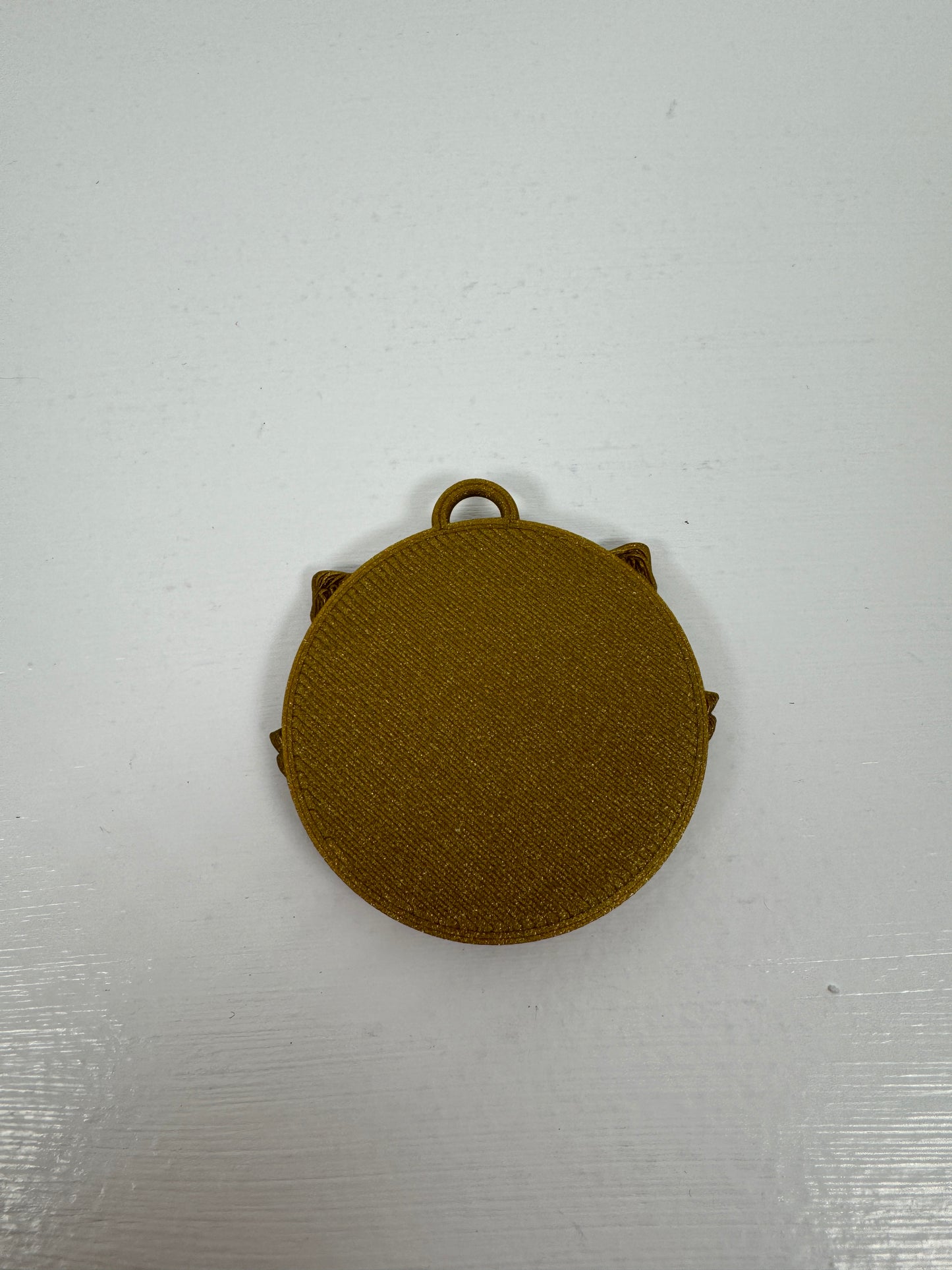 Oscar inspired Medallion Keychain